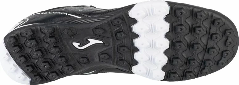 Atlete futbolli Joma për meshkuj, të zeza