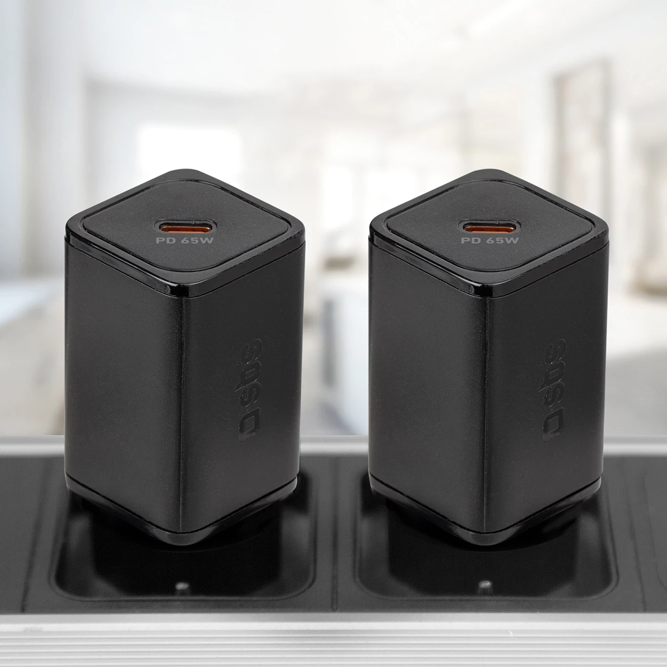 Karikues rrjeti SBS TETRGAN1C65W, 65W, GaN, USB-C, i zi