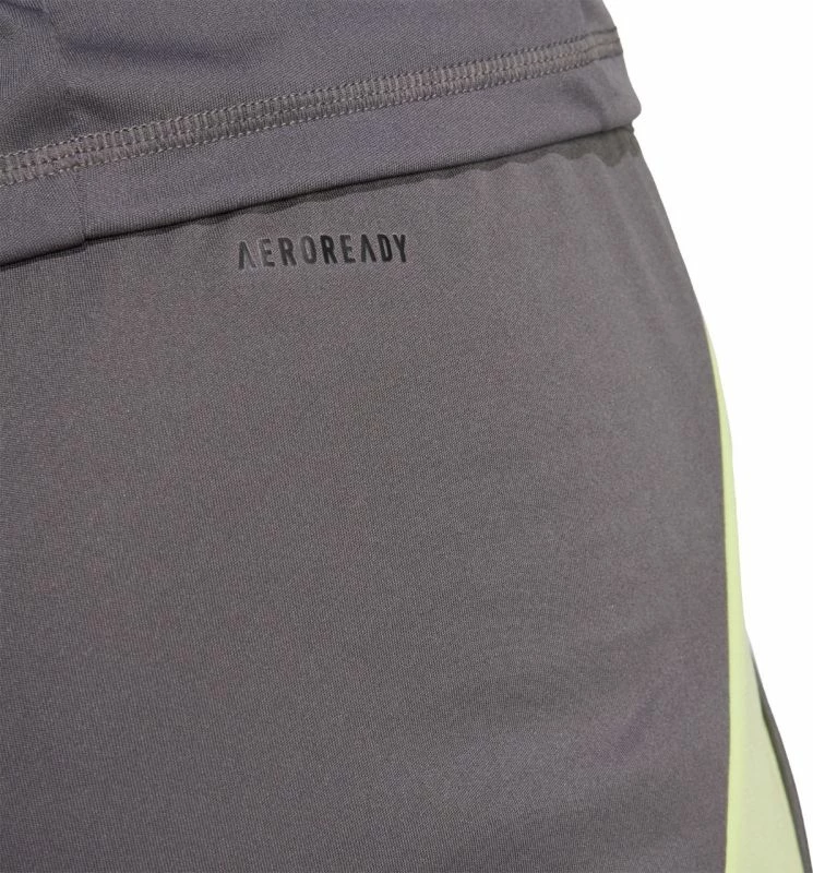 Shorce për meshkuj adidas, gri