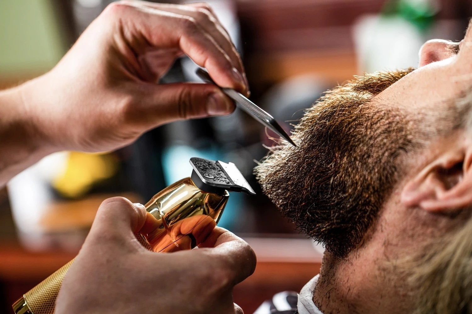 Trimer Adler AD 2836g, ngjyrë ari