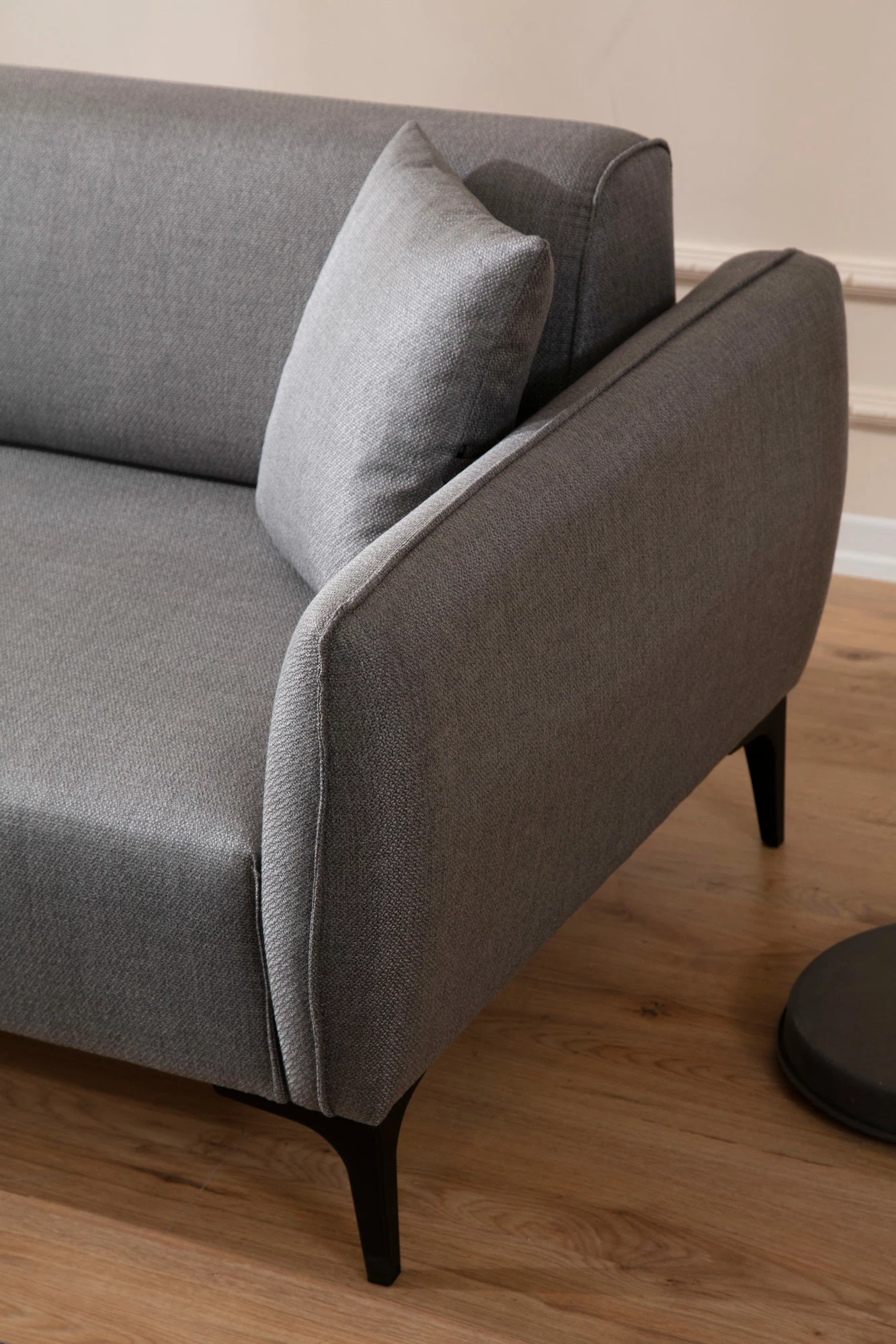 Këndare Belissimo, ngjyrë gri, Atelier del Sofa, pjesa e majtë
