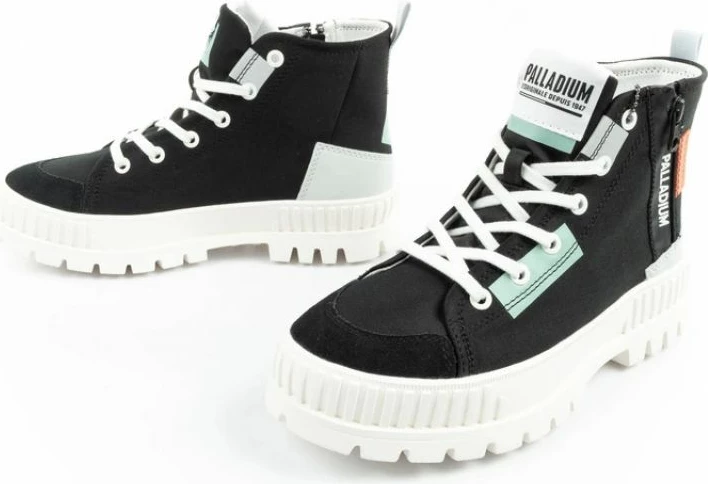 Atlete për femra Palladium, të zeza