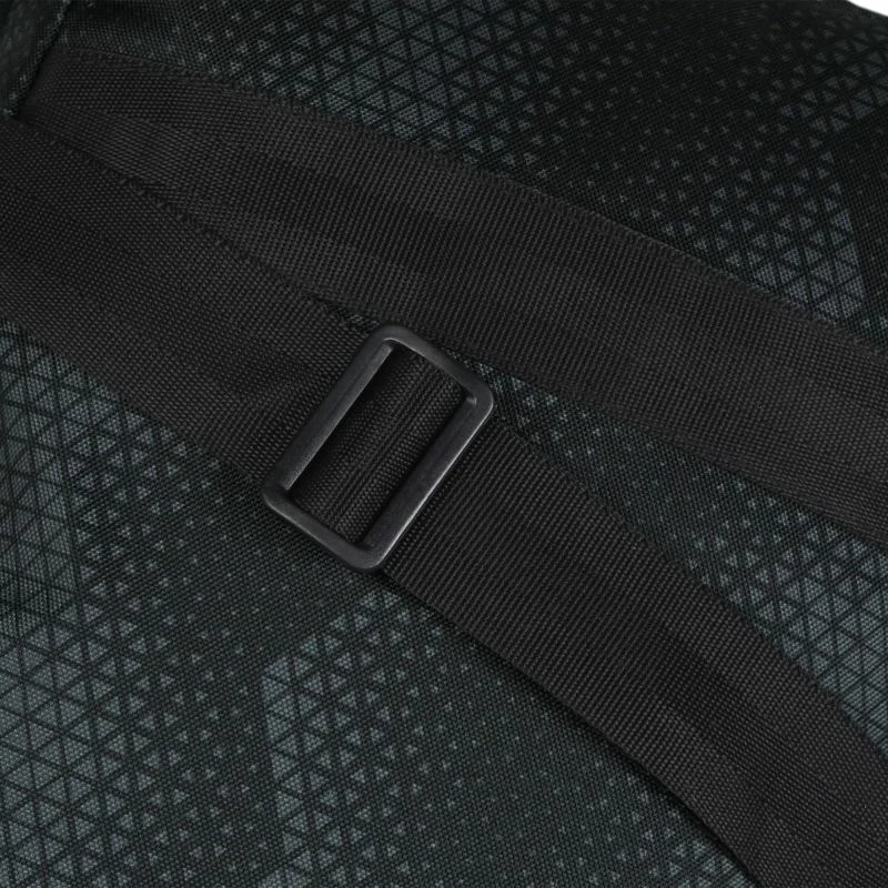 Çantë krahu Caterpillar MILLENNIAL Black Streamline 84058-661, e zezë [Madhësia: Standarde]