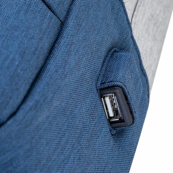 Çantë shpine për laptop RivaCase Prater 7562 15.6\" me portë USB, repelente ndaj ujit, gri/blu e errët