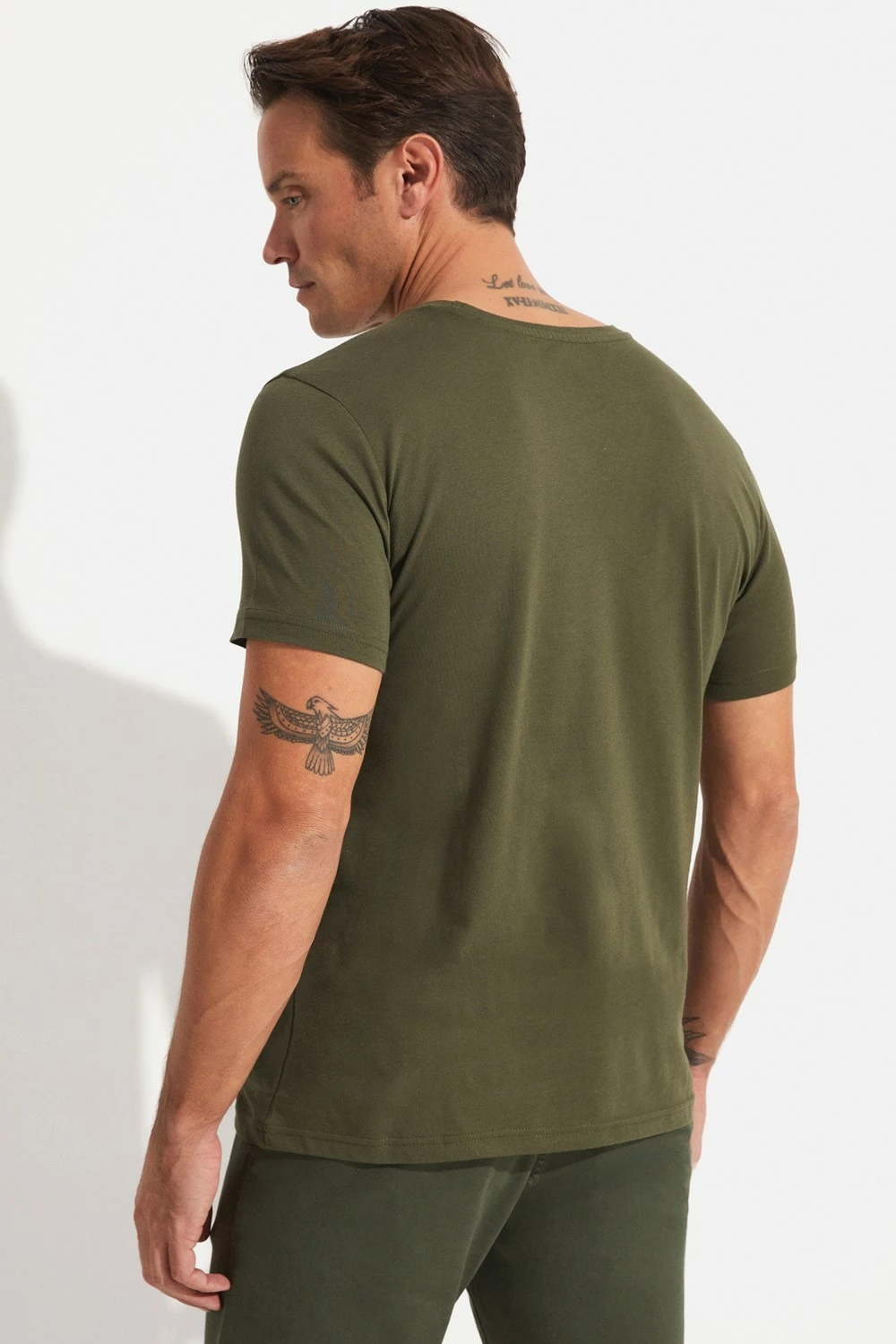 Maicë për meshkuj June