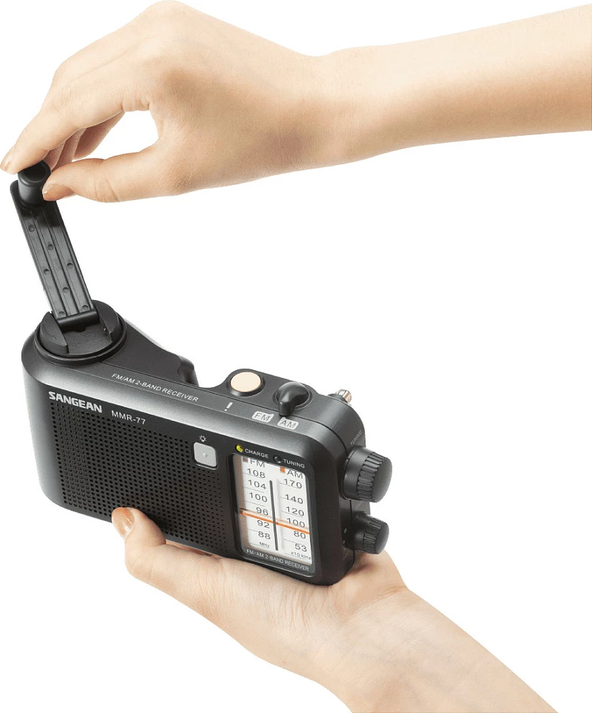 Radio portativ Sangean MMR-77, AM/FM, 2xAA, 3.5mm, e zezë