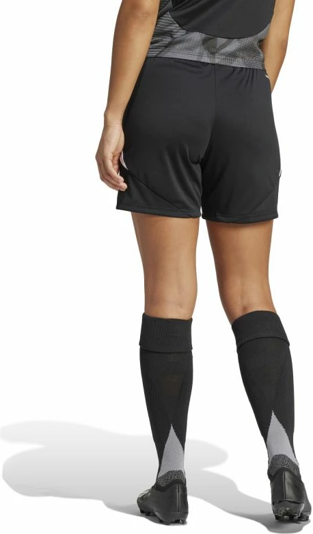 Shorce për femra adidas, të zeza