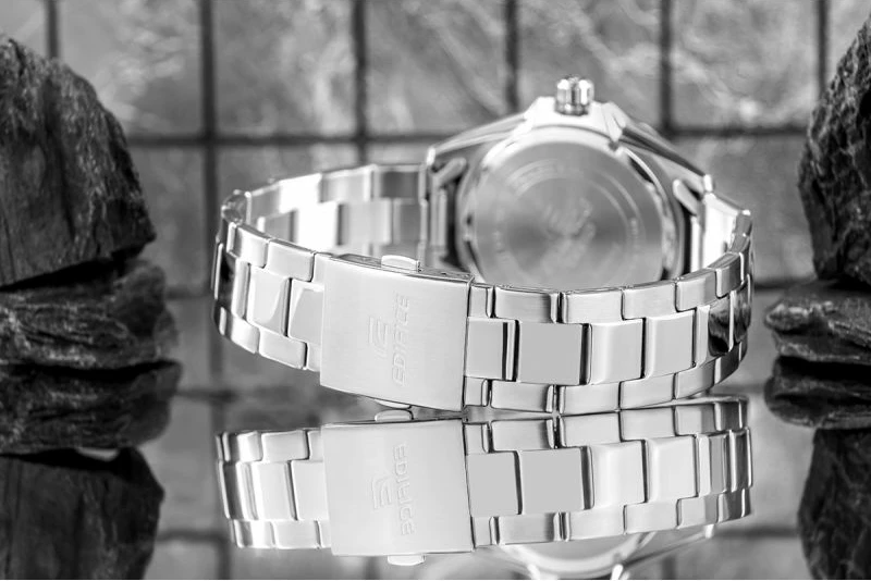 Orë dore për meshkuj CASIO, argjendtë