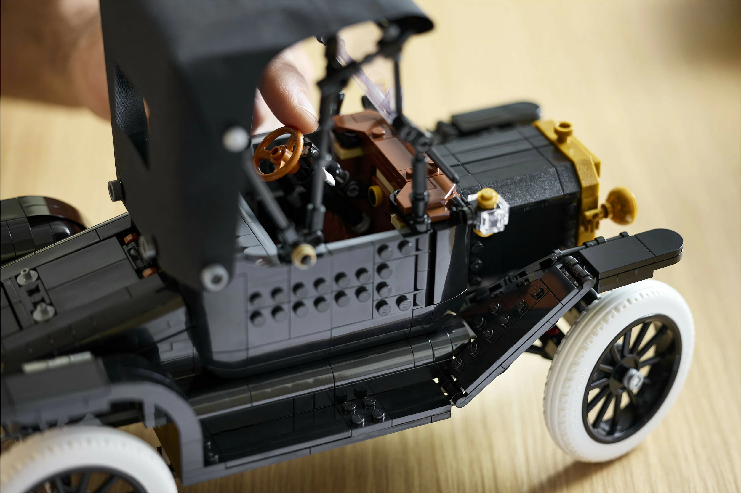 Set ndërtimi LEGO Icons Ford Model T 11376, 1060 copë, multicolor