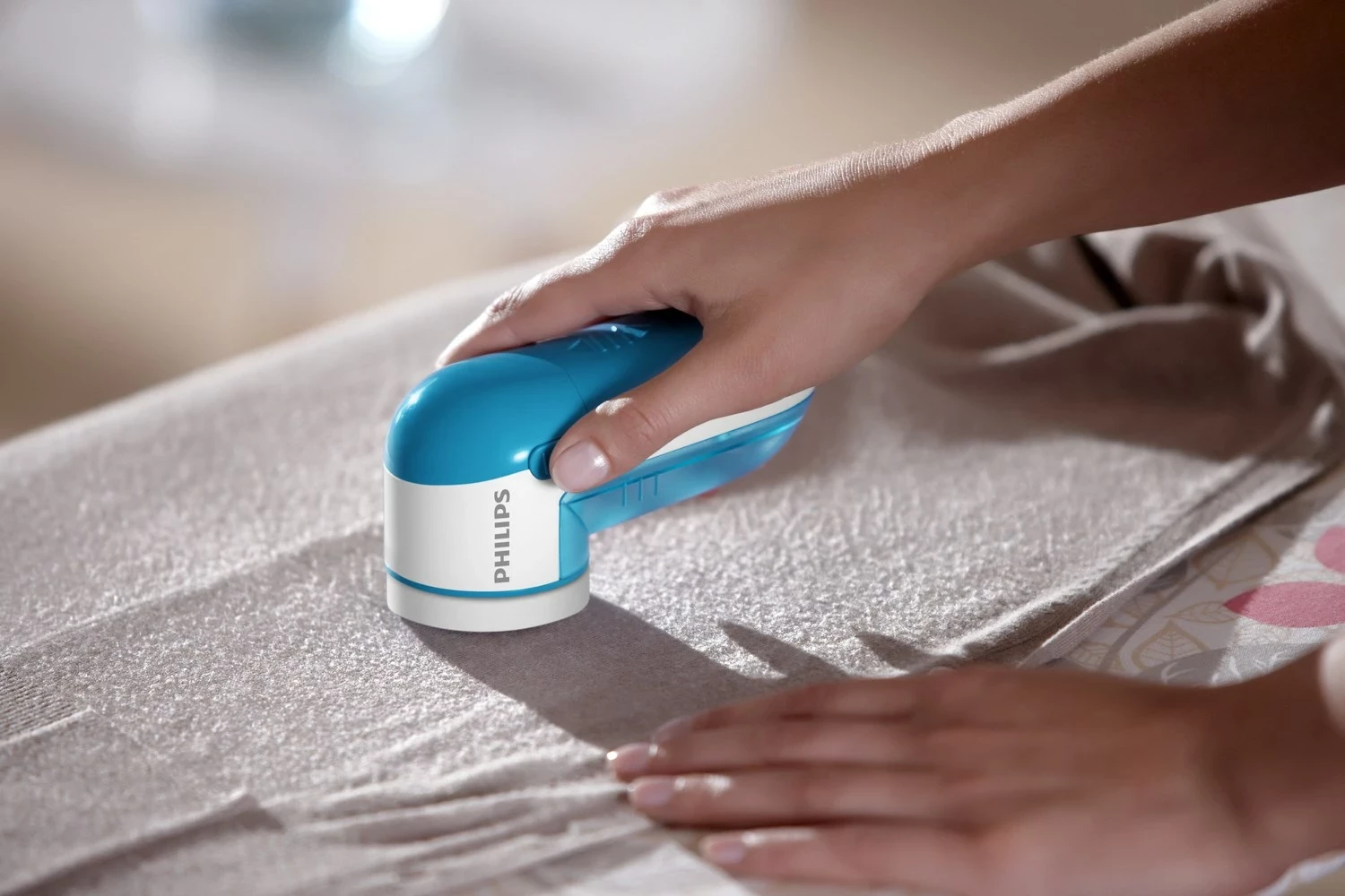 Makinë për rroba Philips GC026/00, gri