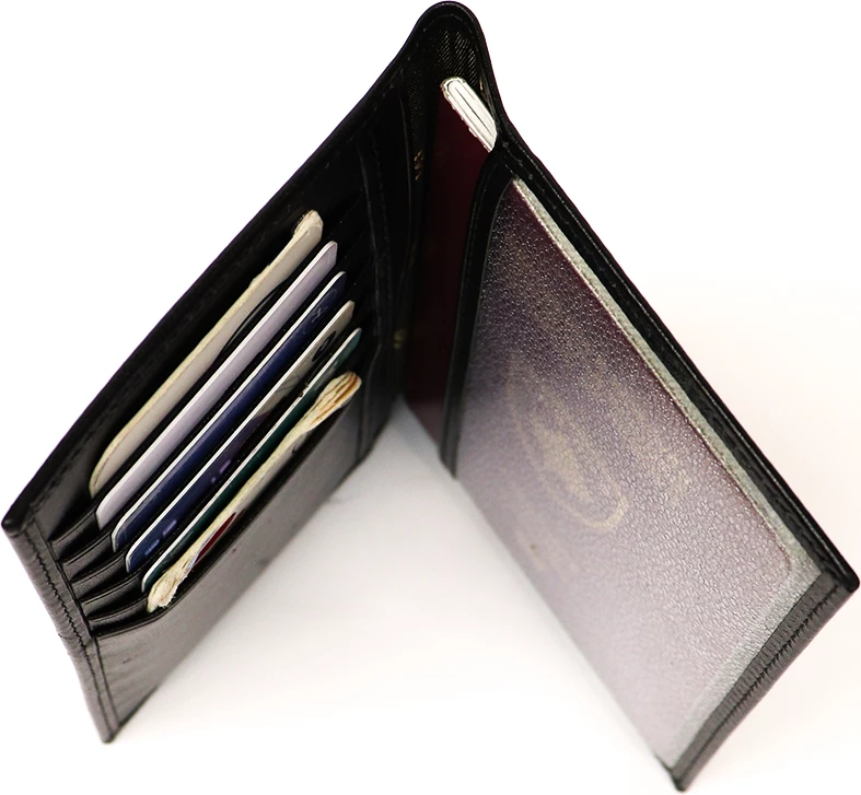 Kuleta për pasaportë Zenga 701-01