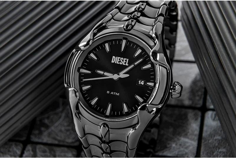 Orë dore për meshkuj DIESEL, e zezë