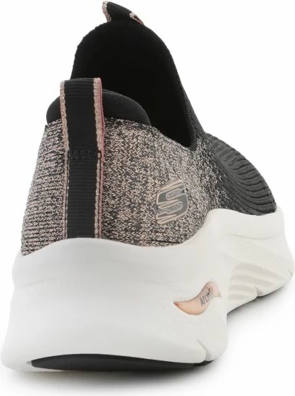 Atlete femra Skechers, të zeza