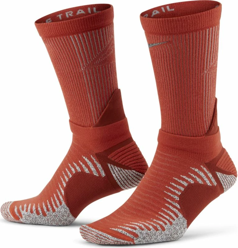 Çorape Nike për meshkuj, të kuqe