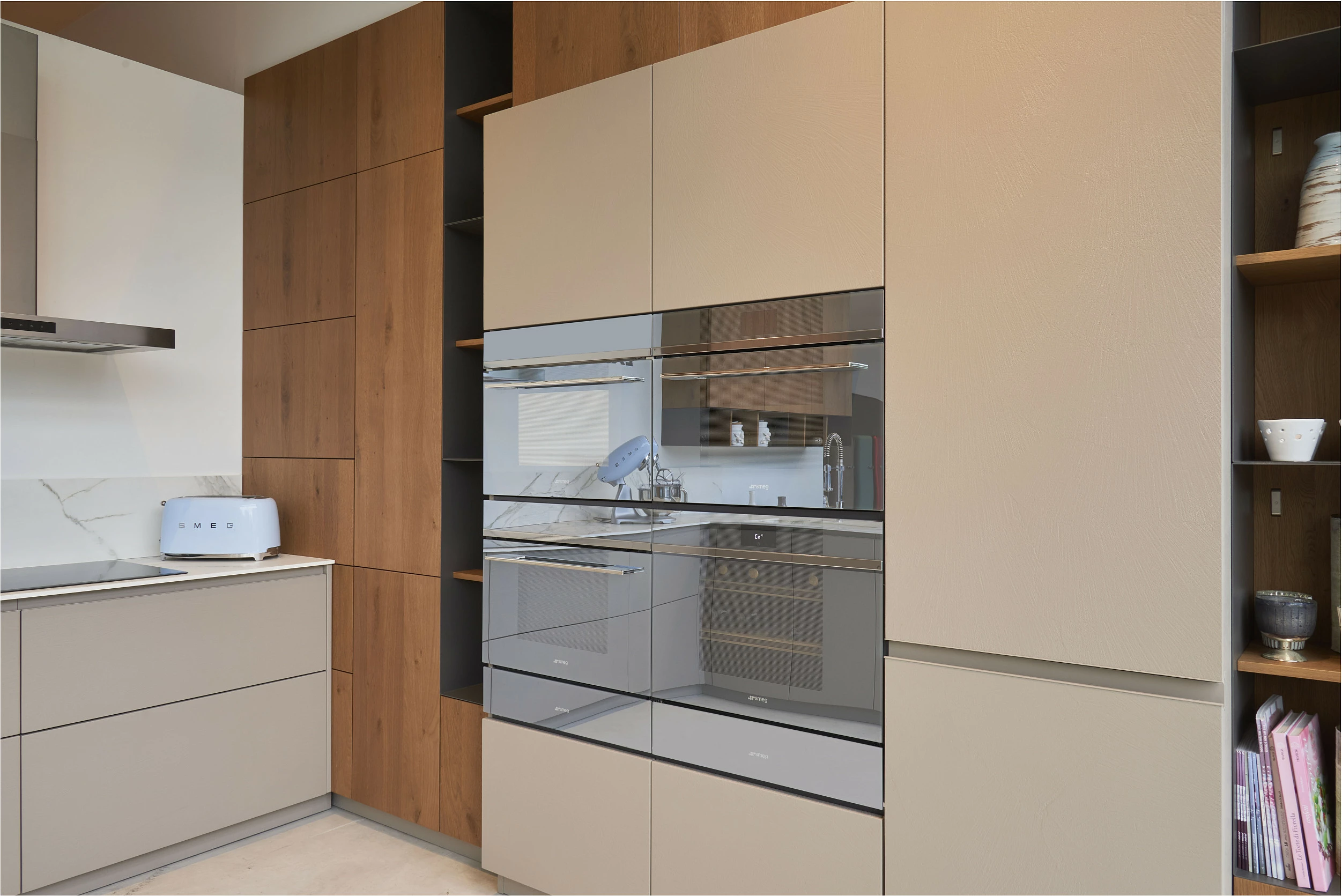 Tostier SMEG TSF02PBEU 4 feta, pastel blu