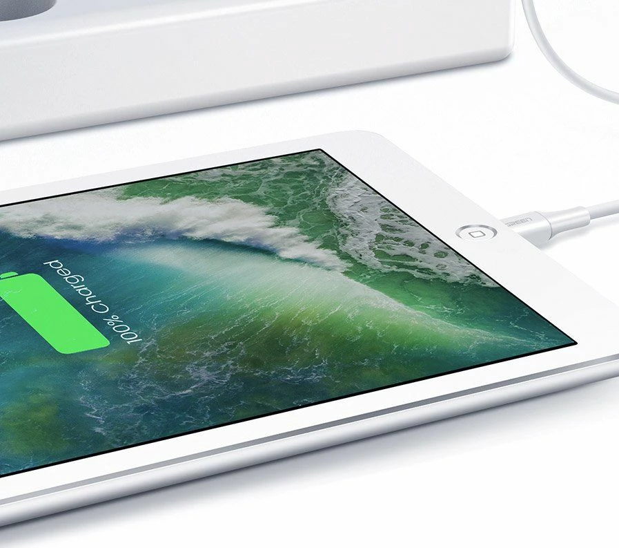 Karikues Ugreen CD137 18W 1x USB-C PD/QC 3A argjendtë/bardhë