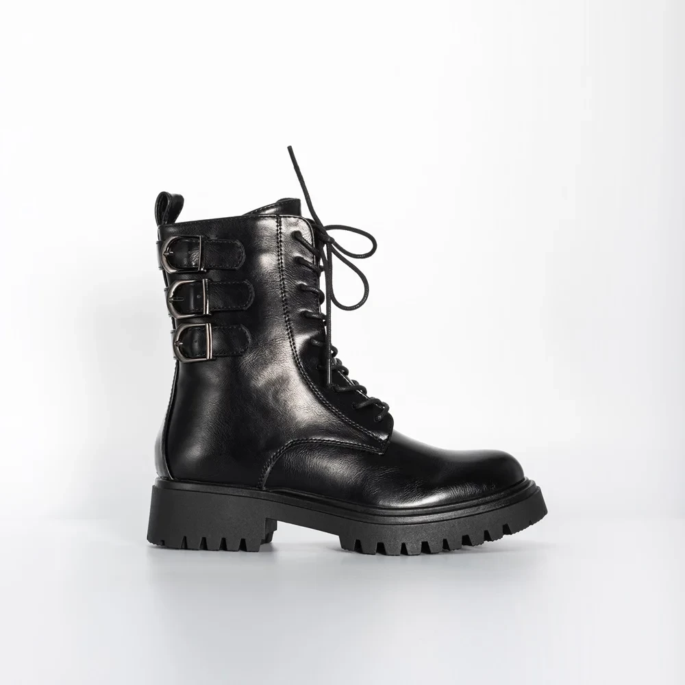 Dea Black