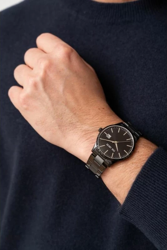 Orë dore për meshkuj Paul Lorens, e zezë