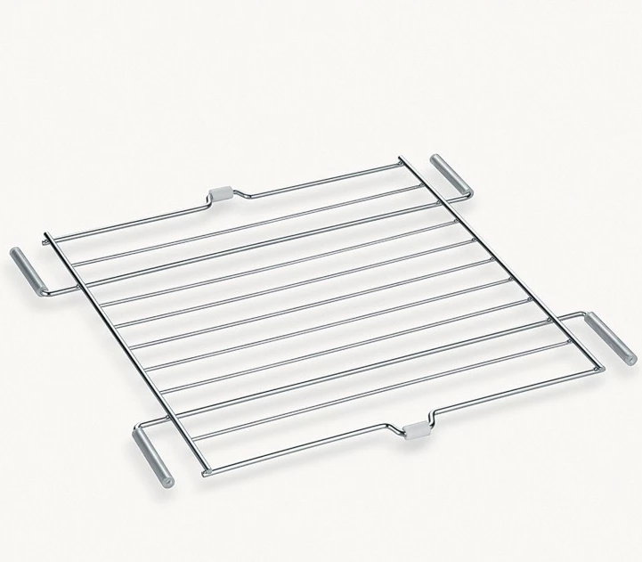 Mikrovalë grill Severin MW 7763, 25 L, 900 W, LED, e zezë/argjendtë