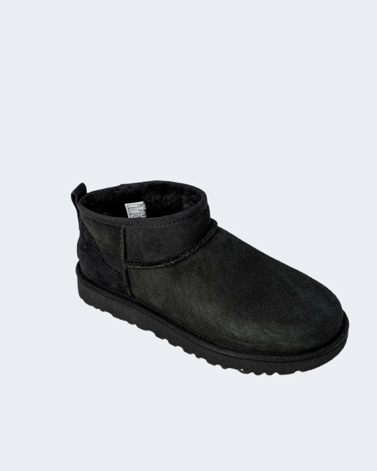 Çizme për femra UGG Classic Ultra Mini 1116109, të zeza [Madhësia: 41]