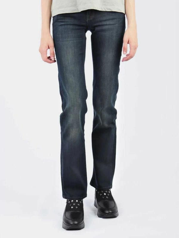 xhinse Lee për femra