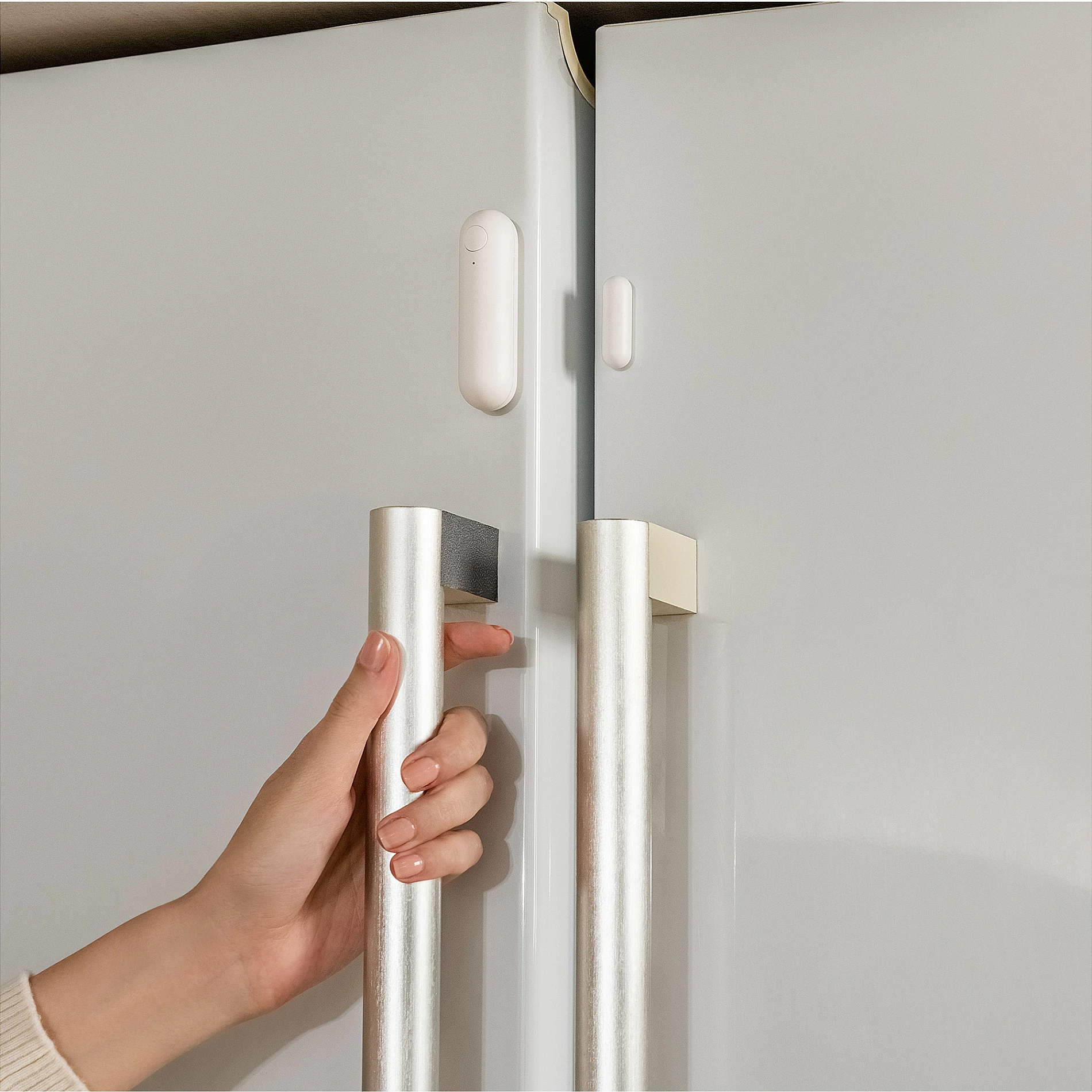 Sensor dere/dritare Aqara P2 (DW-S02D), Thread/Bluetooth, i bardhë