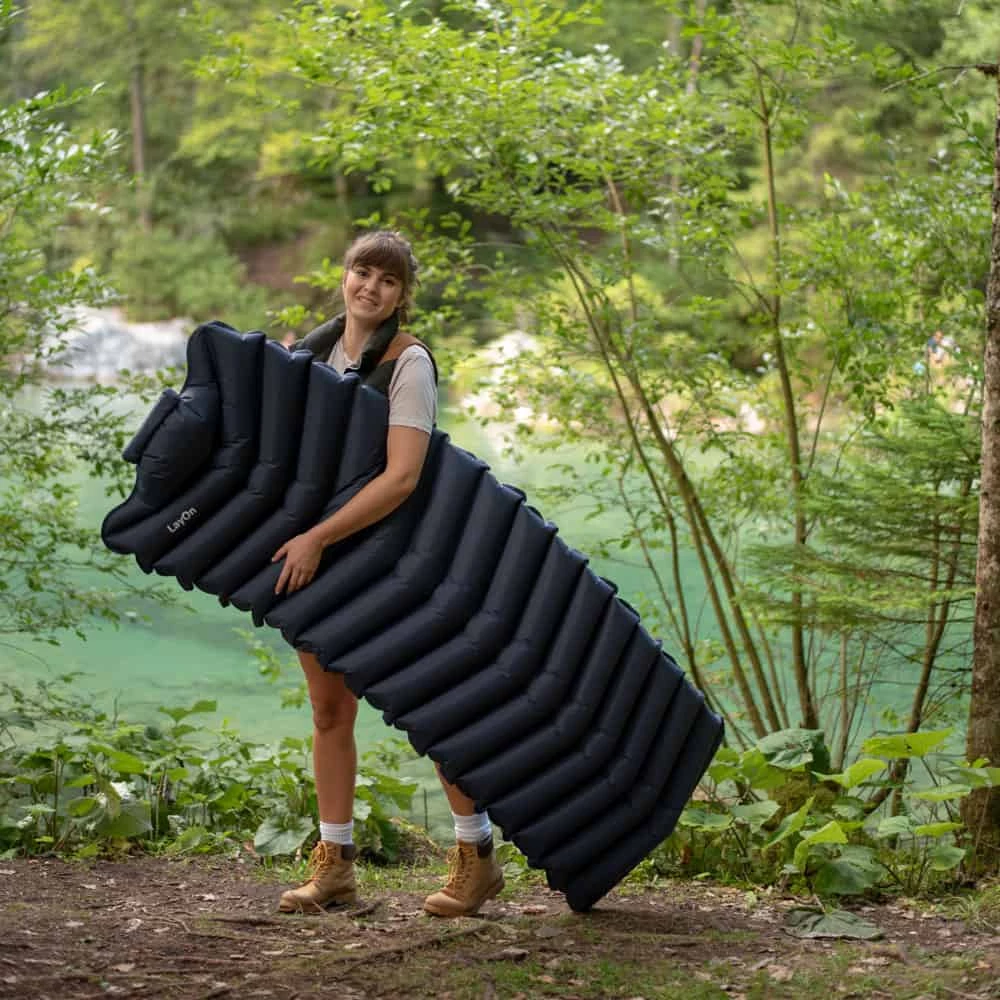 Dyshek kampingu LayOn LAYON 200 x 65 x 7 cm, me jastëk të integrum, AirFlow, blu e errët