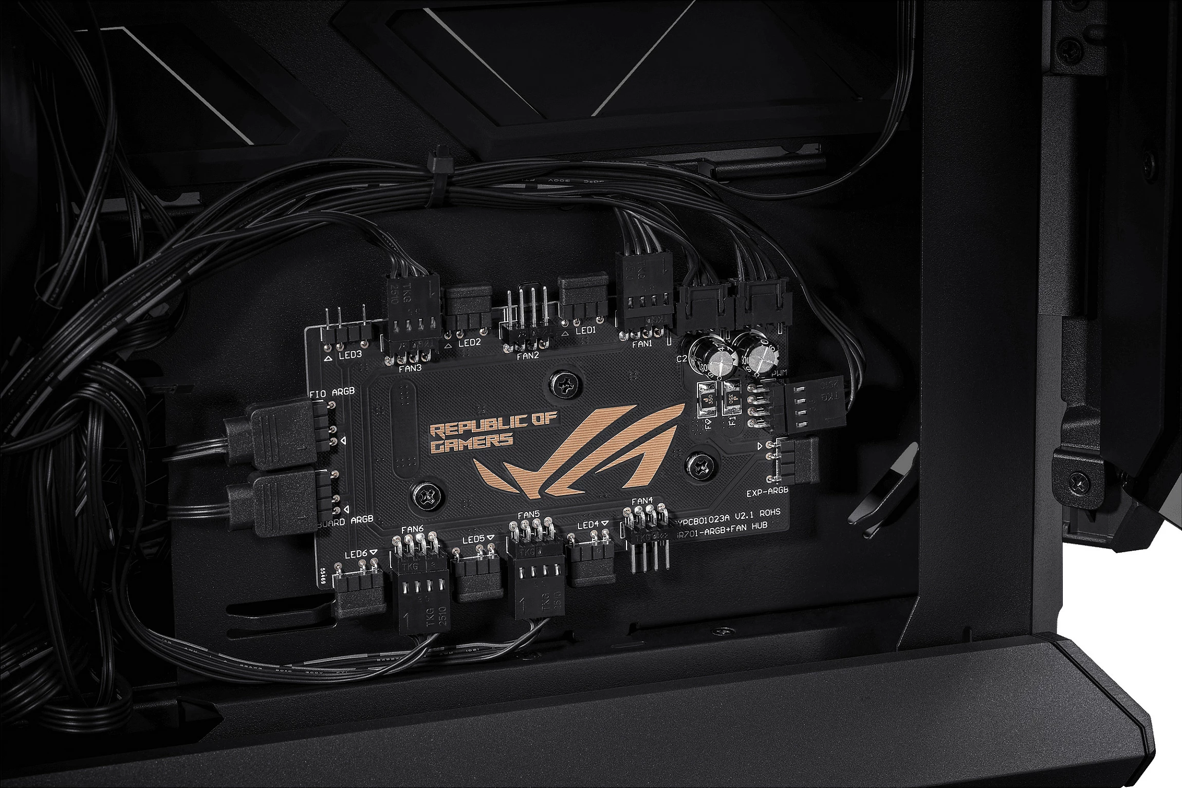 Kasë ASUS ROG Hyperion GR701 BTF Edition, Tower, RGB, xham i temperuar, e zezë/transparent