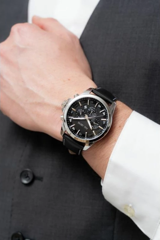 Orë dore për meshkuj Paul Lorens, e zezë