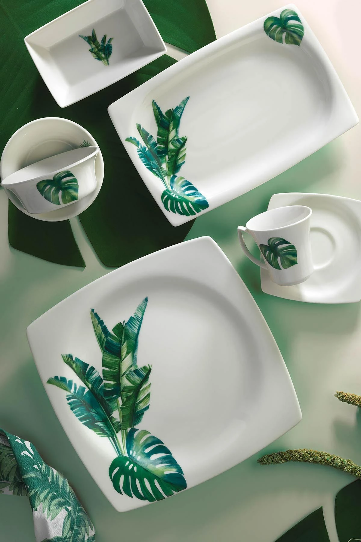 Set mëngjesi 28 pjesësh Hermia Concept, BNMR28KH1210150