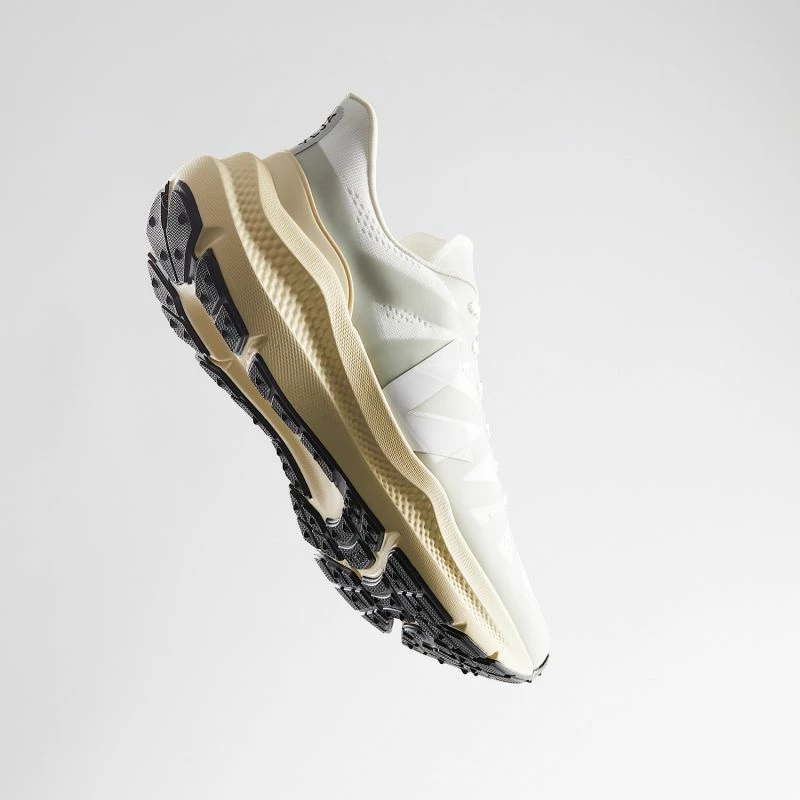 Atlete vrapimi për femra Veja, të bardha