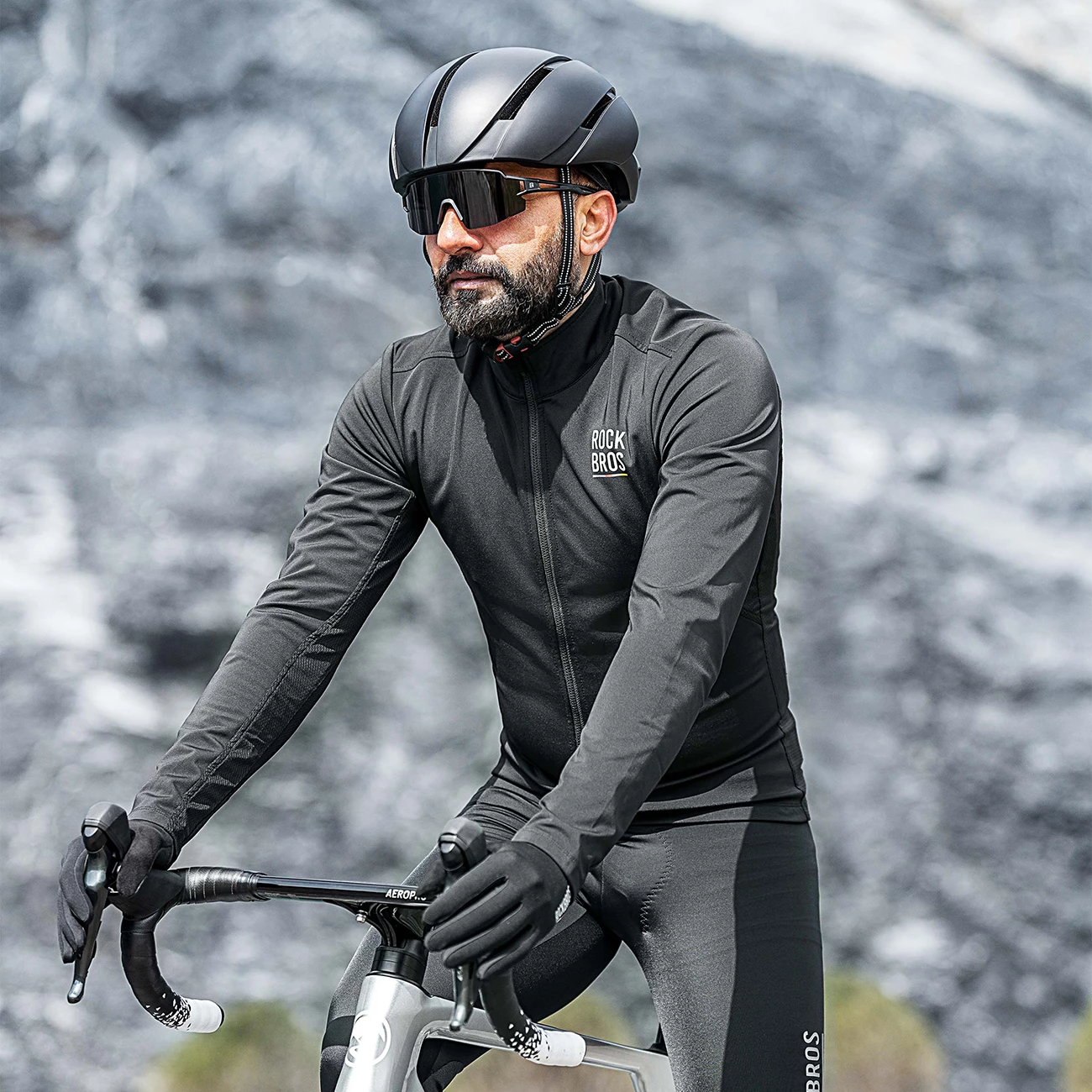 Fanellë çiklizmi Rockbros TLWT001 ROAD TO SKY, L, windproof & e izolume, e zezë, paketim qese