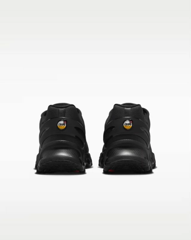 Atlete Nike AIR MAX DN8 FQ7860-002 [Madhësia: 44]