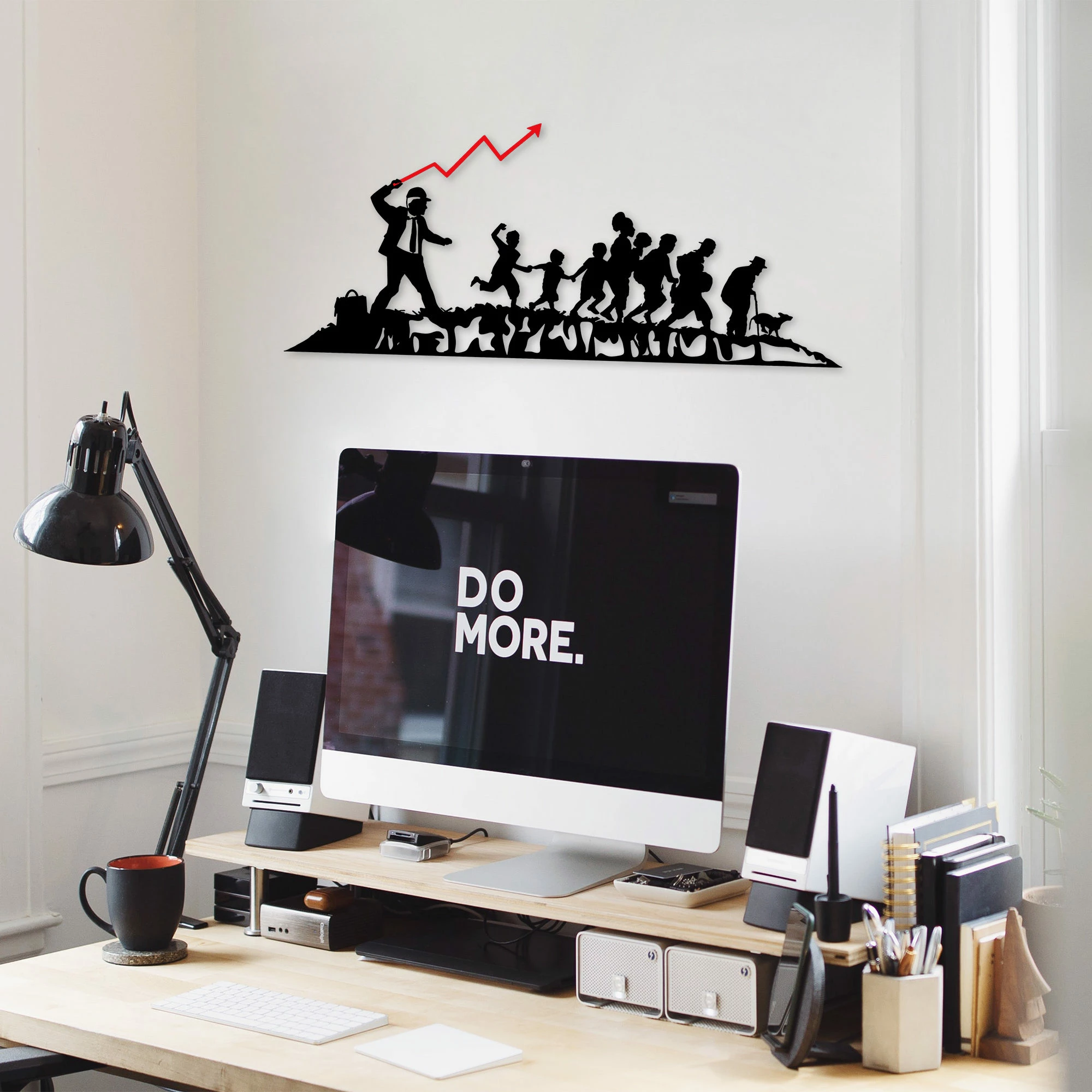 Aksesor dekorativ metalik për mur, Wallity Banksy - 4, i zi dhe i kuq, 30x70cm