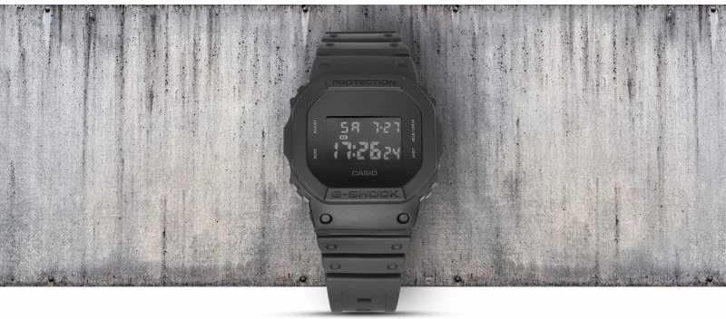Orë dore për meshkuj Casio G-Shock, e zezë