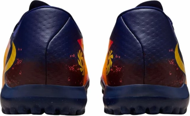 Atlete futbolli Nike Phantom 6 Low Academy TF EH HQ2326 800 [Madhësia: 40.5]