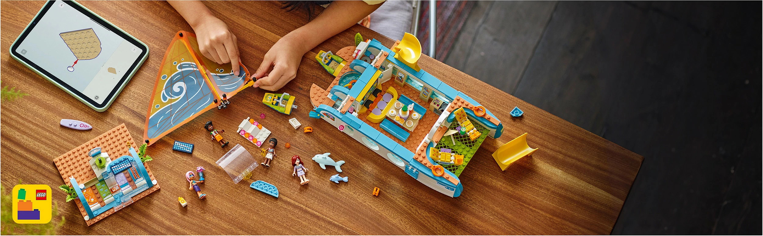 Set ndërtimi LEGO Friends 42664 Travel Boat Adventure, 685 pjesë, 8+, shumëngjyrësh