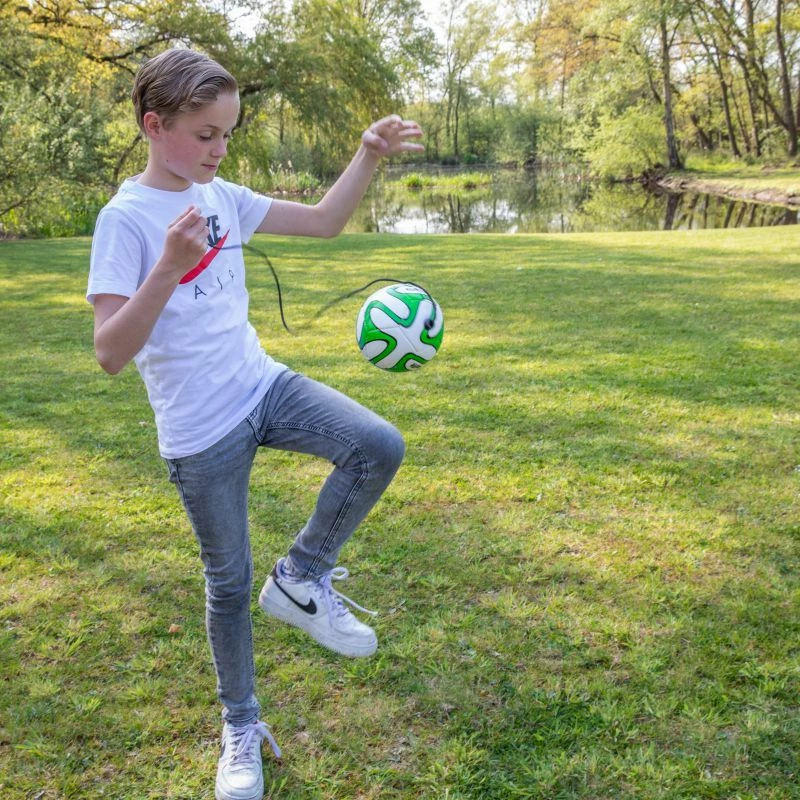 Top futbolli me litar Virtufit