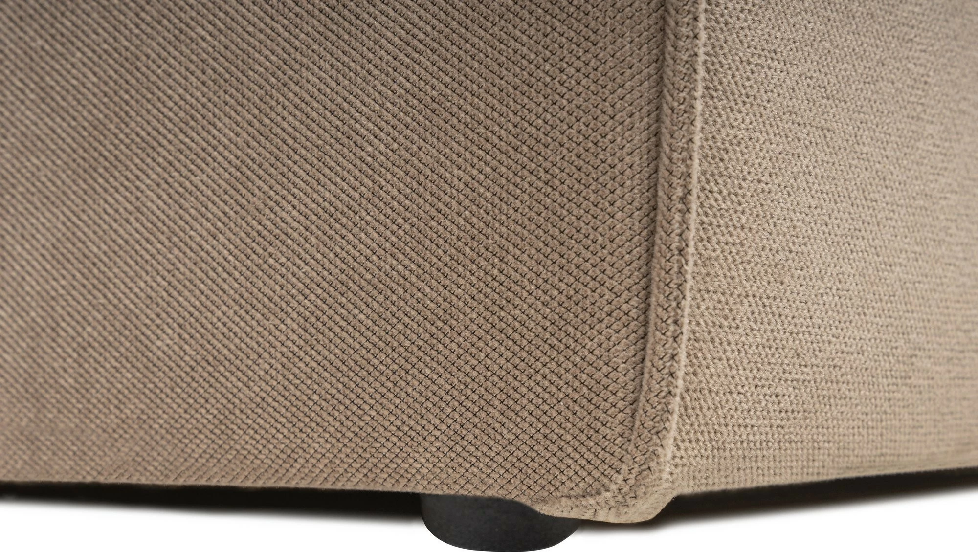 Kënd-sofë Sora me pouffe, ngjyrë kapuçino, Atelier del Sofa