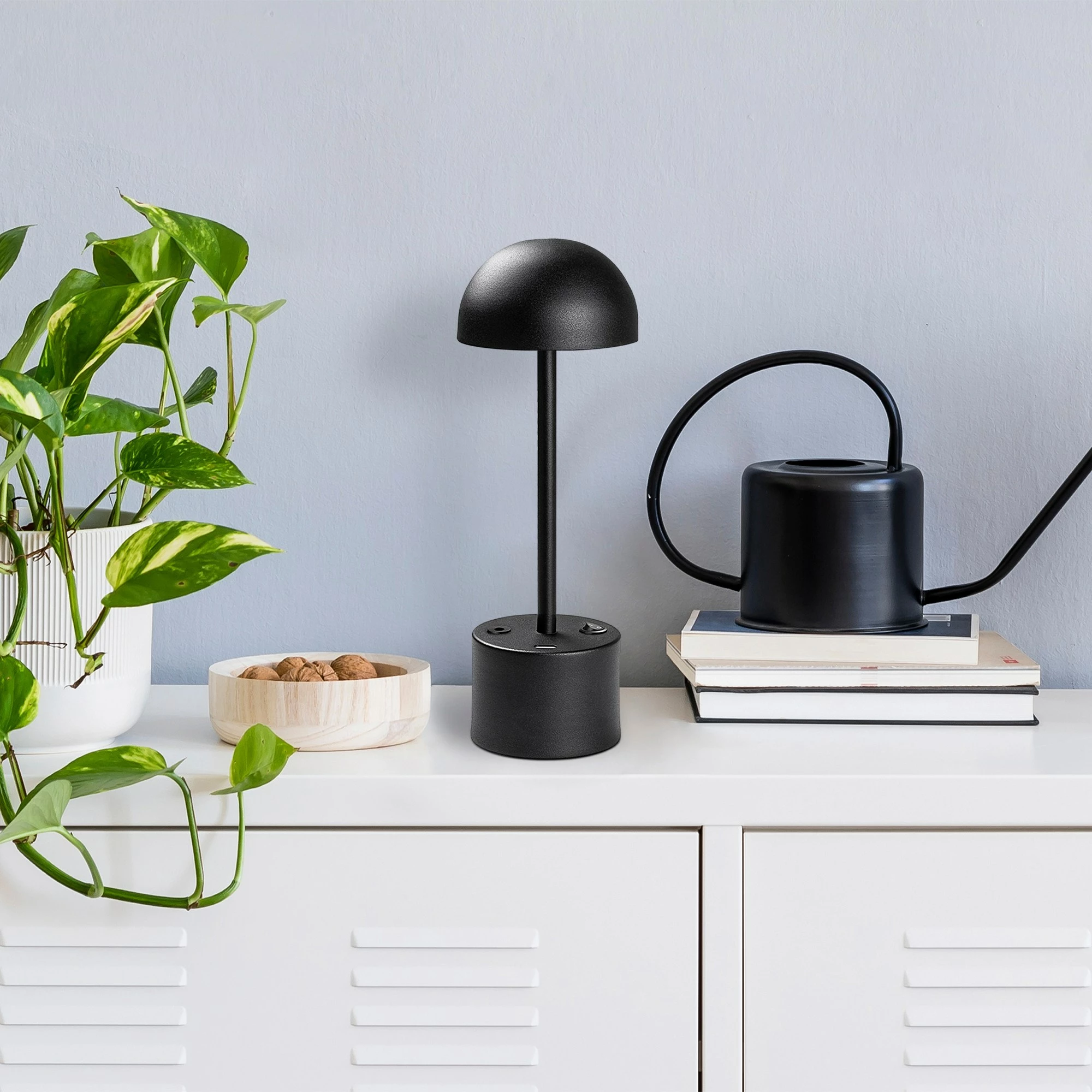 Llambë tavoline Opviq, Sept - 13370, ngjyrë e zezë