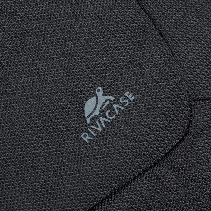 çantë laptopi RivaCase 8455, deri 17.3\", e papërshkueshme nga uji, e polsteruar, e zezë