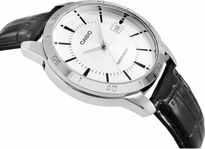 Orë dore për meshkuj Casio, e zezë