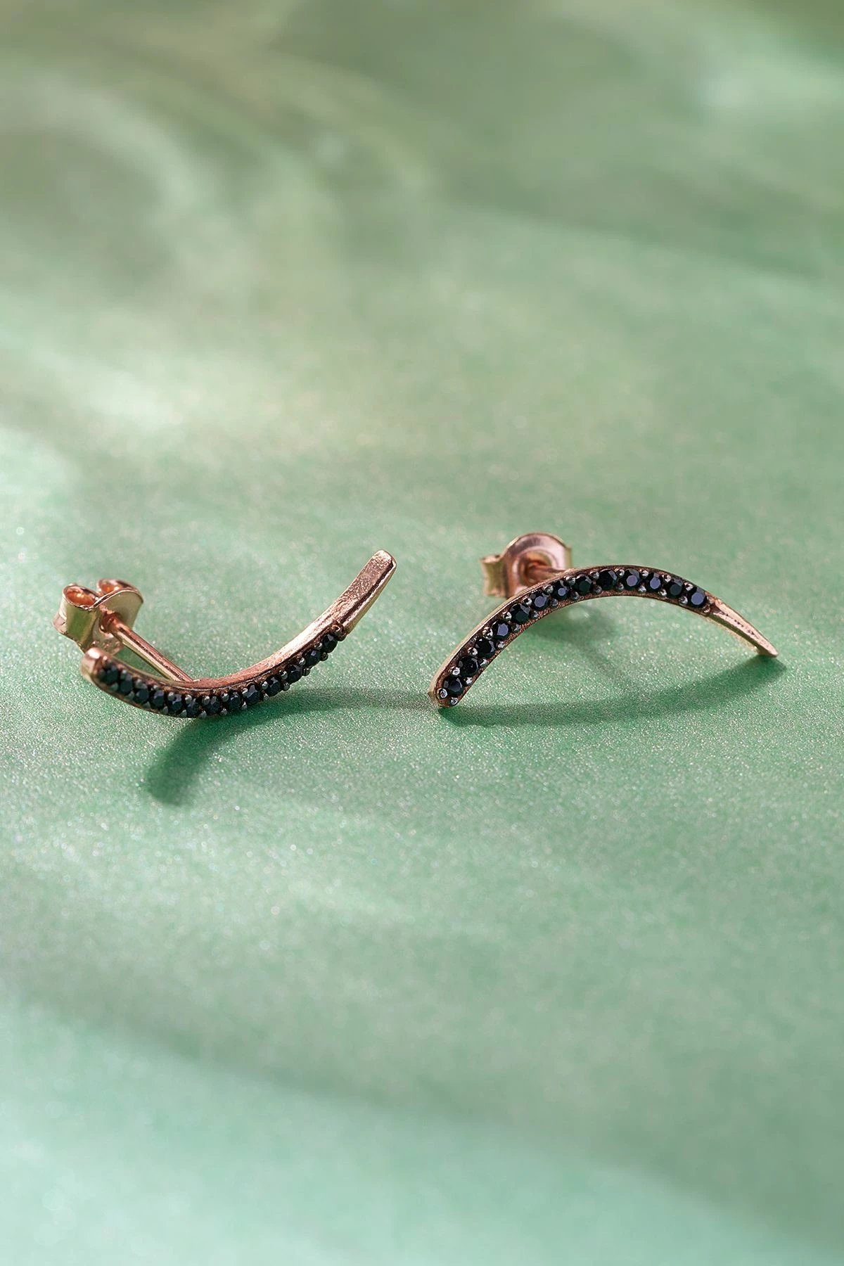 Vathë argjendi Jumeon, ngjyrë e zezë dhe ari rozë, 18x2mm, 10824SYH