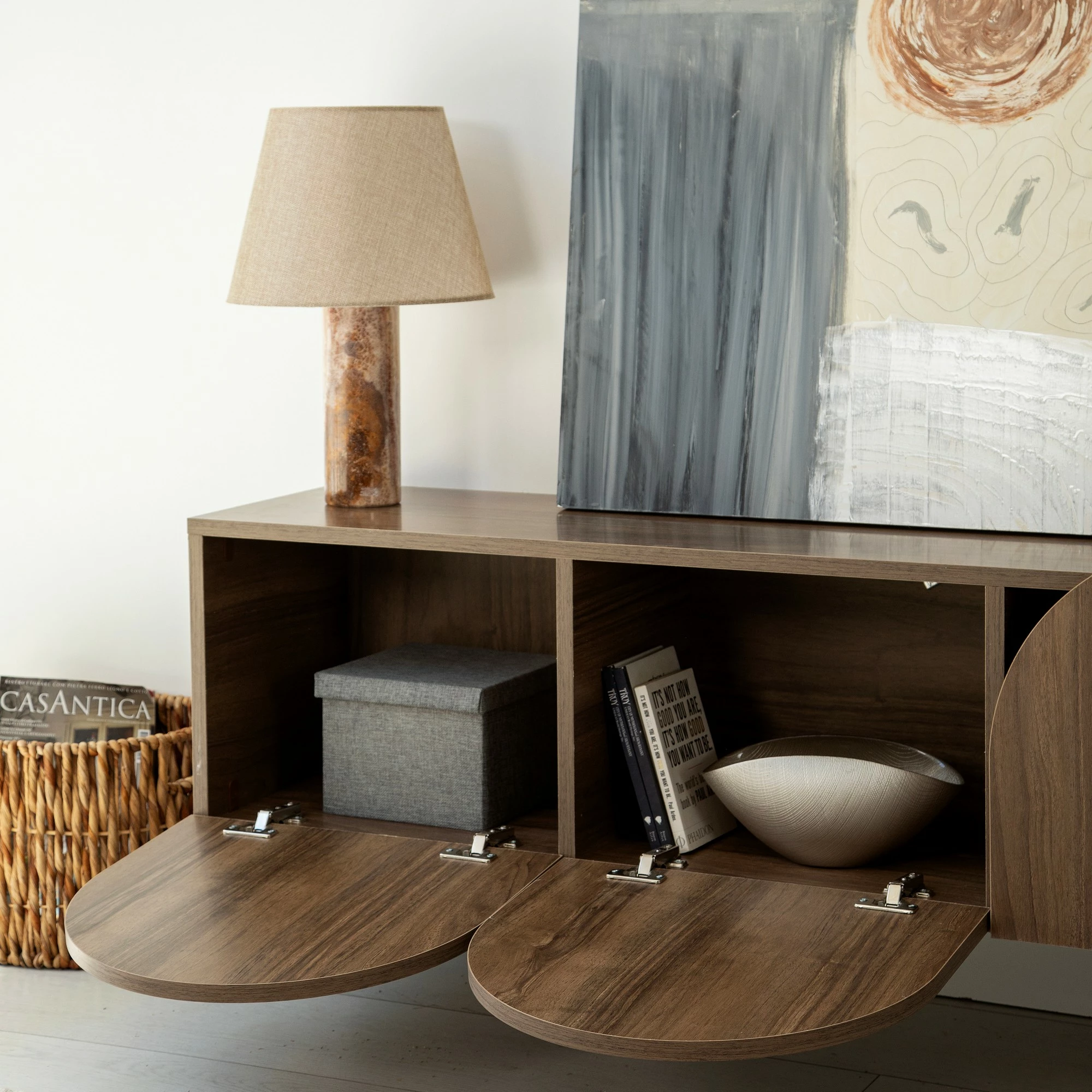 Komodë TV Hanah Home, ngjyrë arre, Mesta