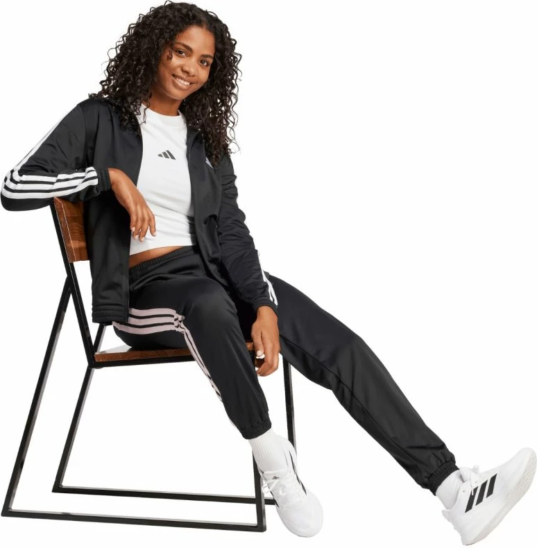 Duks për femra adidas, i zi