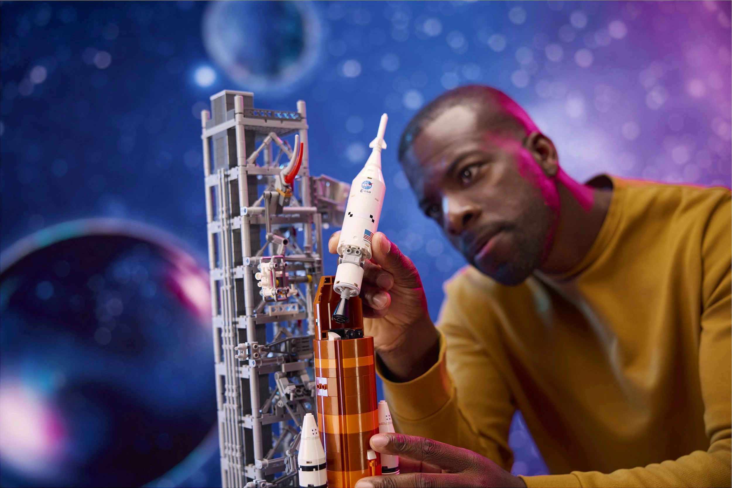 Set ndërtimi LEGO Icons NASA Artemis Space Launch System 10341, 3601 copë, multikolor