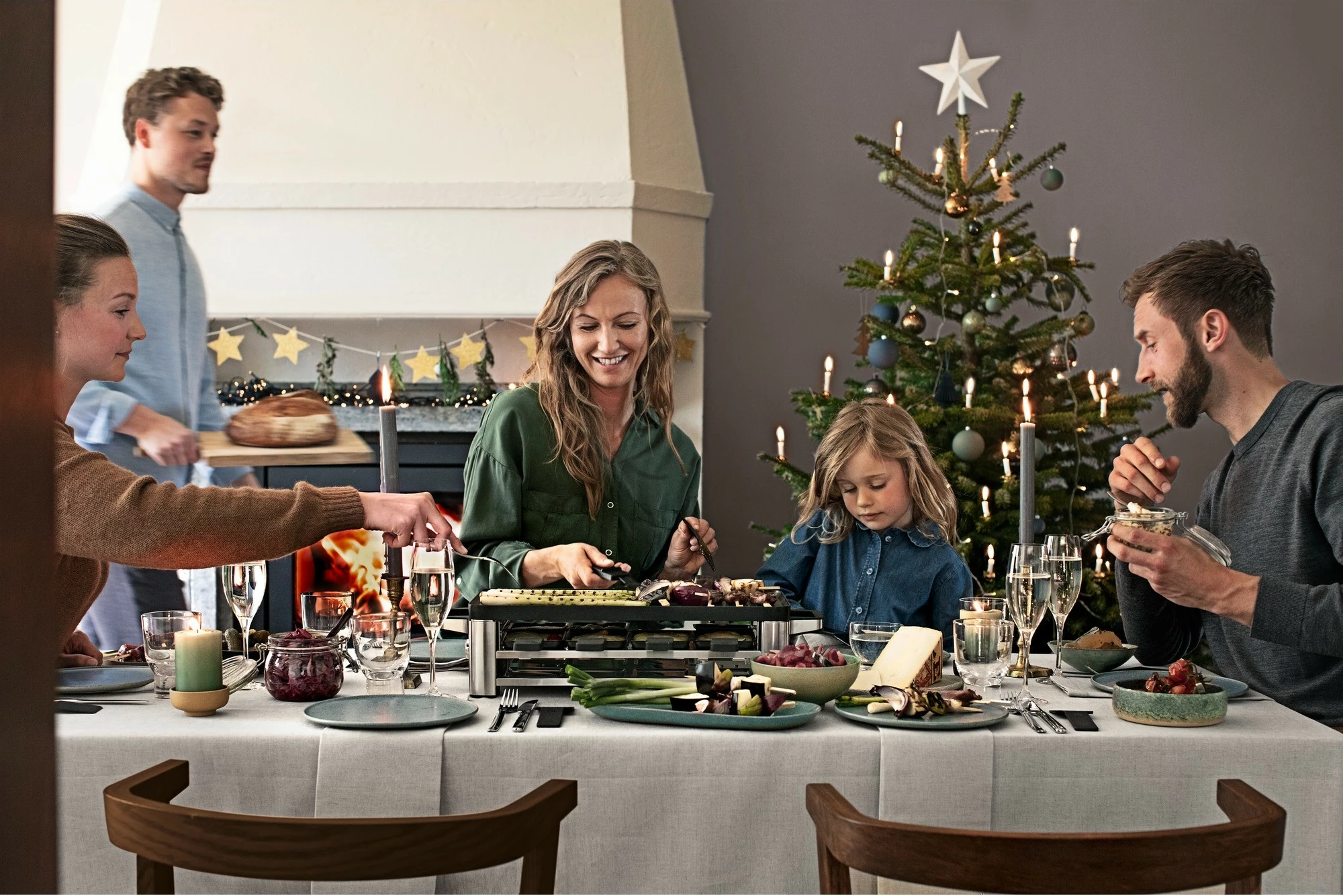 Grill WMF Lono 0415040011, 8 persona, 1500 W, e zezë, krom