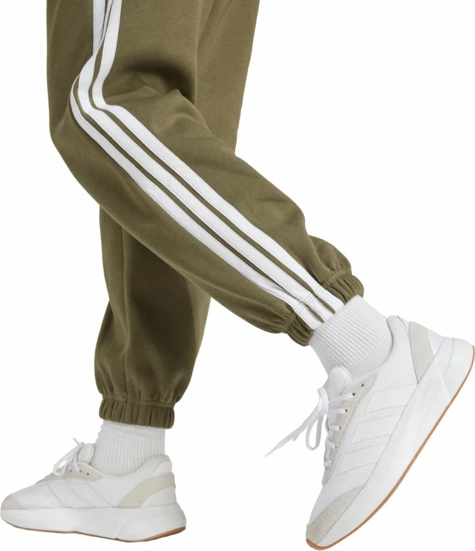 Pantallona sportive për femra adidas, të gjelbra