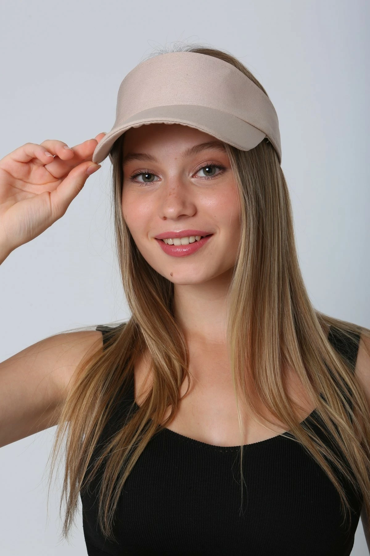 Kapelë për gra Jumeon, Spk13, bezhë