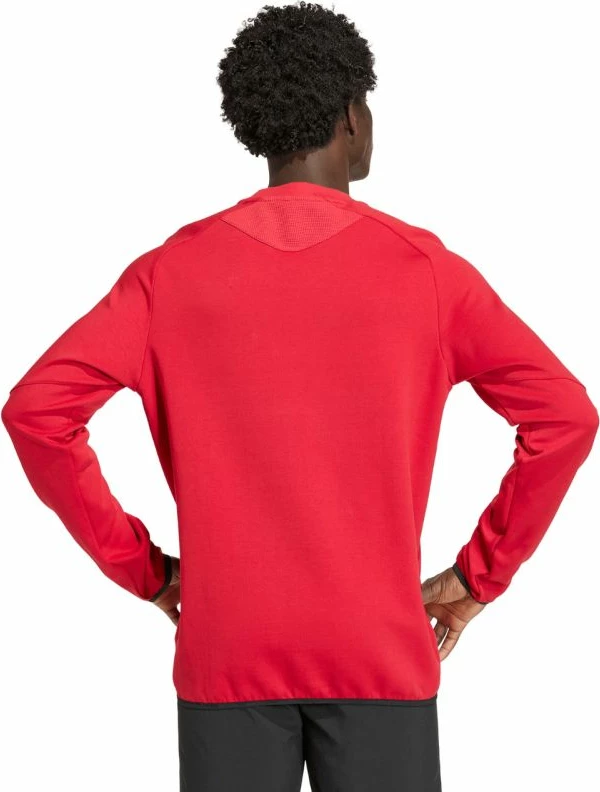 Duks për meshkuj adidas Tiro 26 Travel Crew KD3324, i kuq [Madhësia: M]